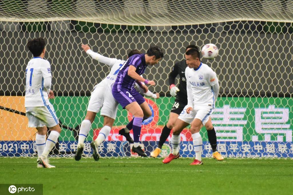 开云中国网站-包含田径附加赛焦点战：云贵雄狮队强势反弹钱塘雷豹队，客场强势带走胜利。新人首发惊艳的词条